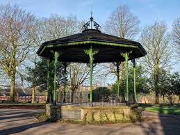Concert on Victoria Park Bandstand (with MYBB)